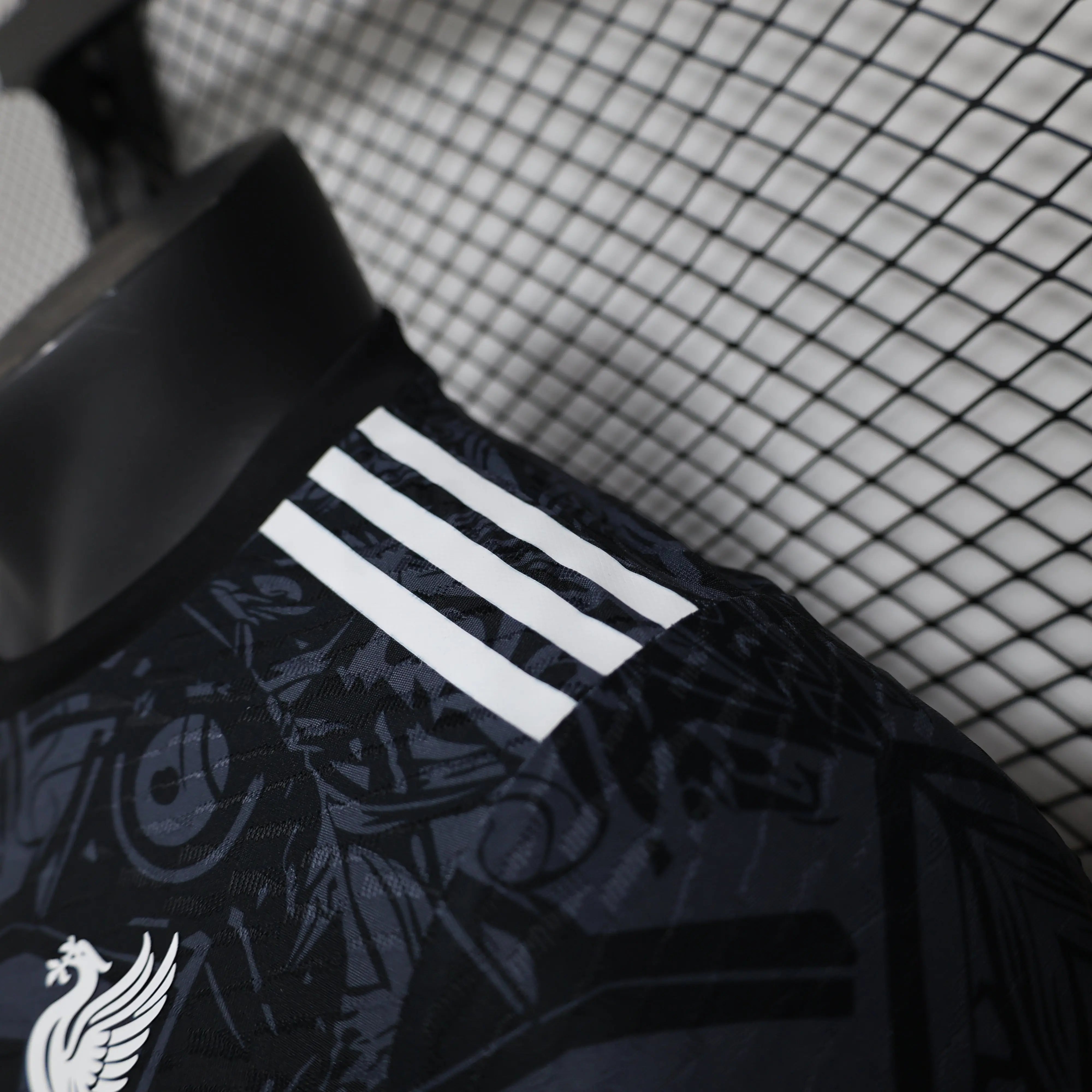 MAILLOT LIVERPOOL ÉDITION SPÉCIALE ROUGE 2024/2025 Onze Maillots