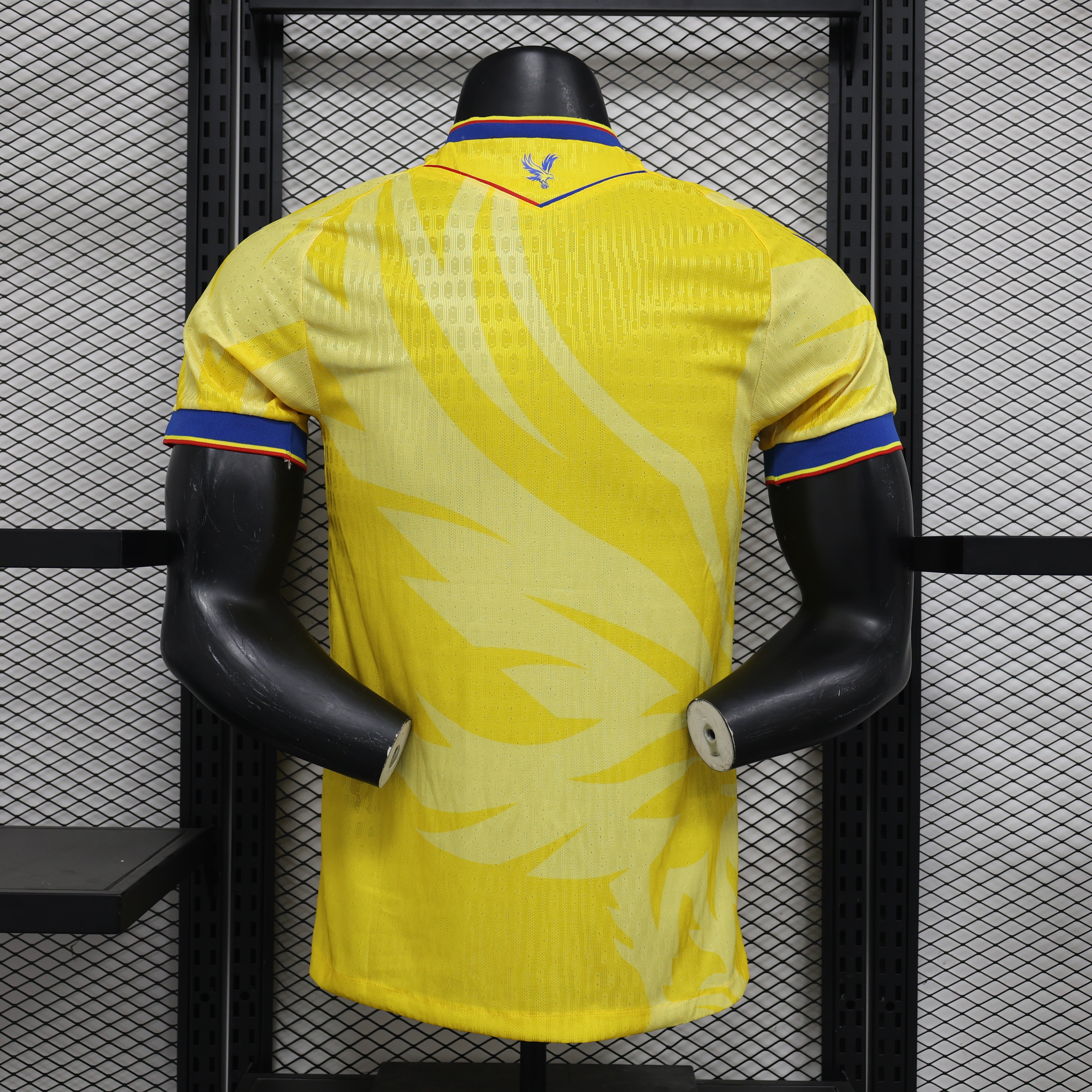 Maillot Crystal palace exterieur ’jaune’ 2024/2025