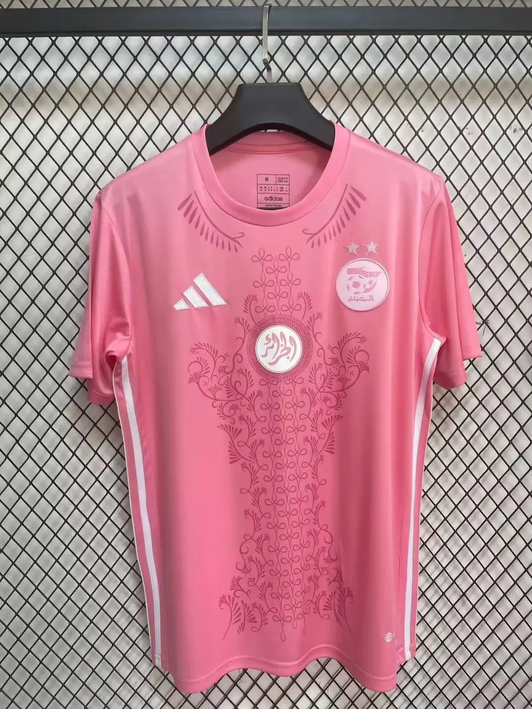 Maillot 24/25 Algérie Spécial Rose L'Univers Du Maillot