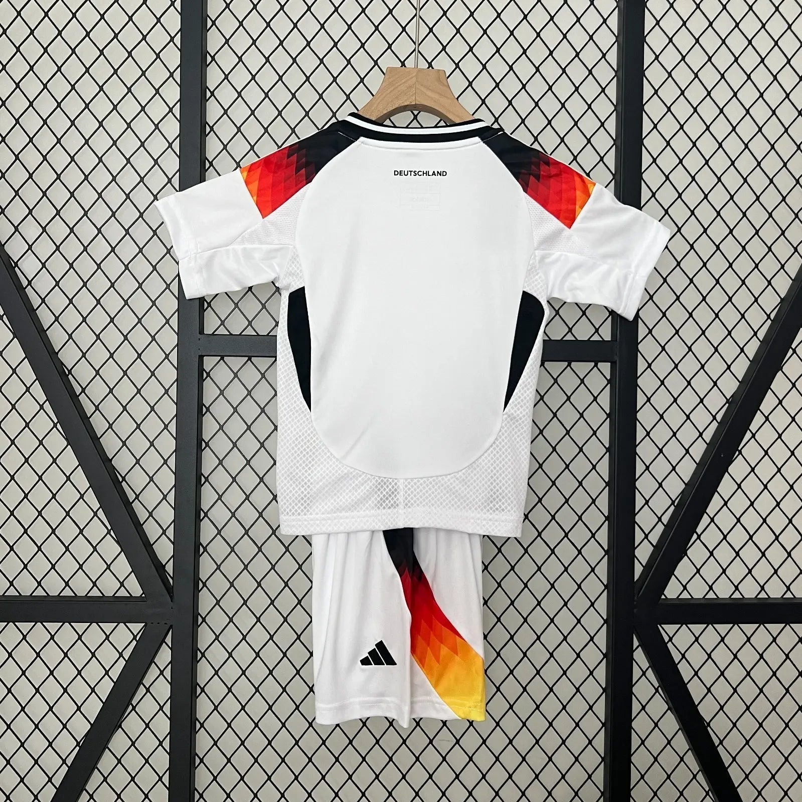 24/25 Ensemble Enfant Allemange L'Univers Du Maillot