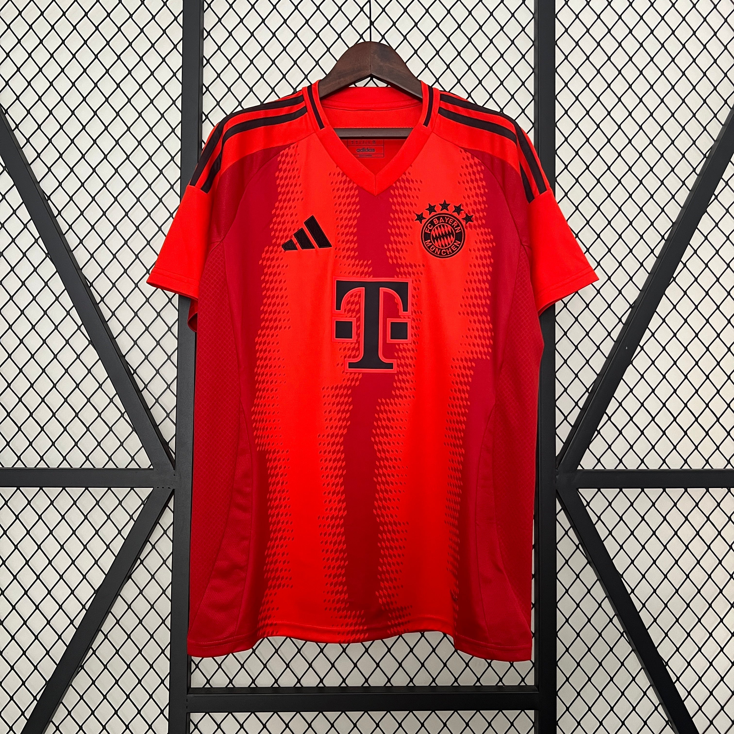 Maillot Bayern de Munich ’Rouge’ Domicile 24/25