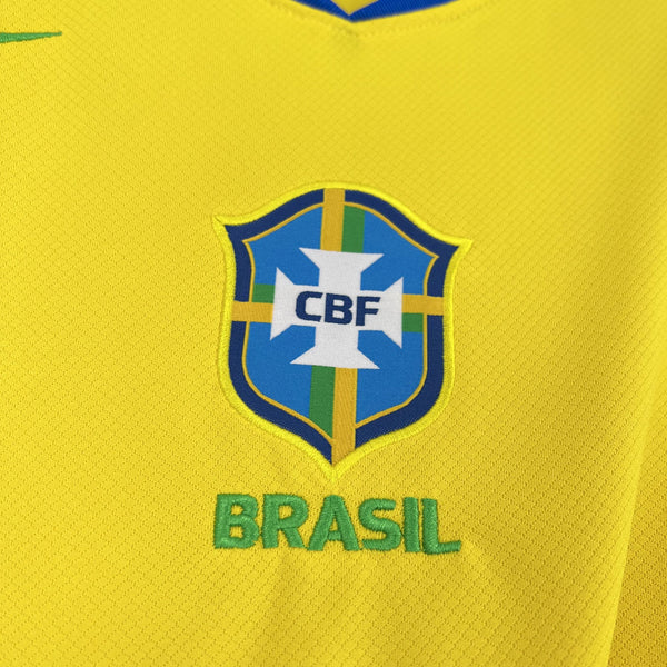 Maillot Brésil ’Jaune’ Domicile 25/26