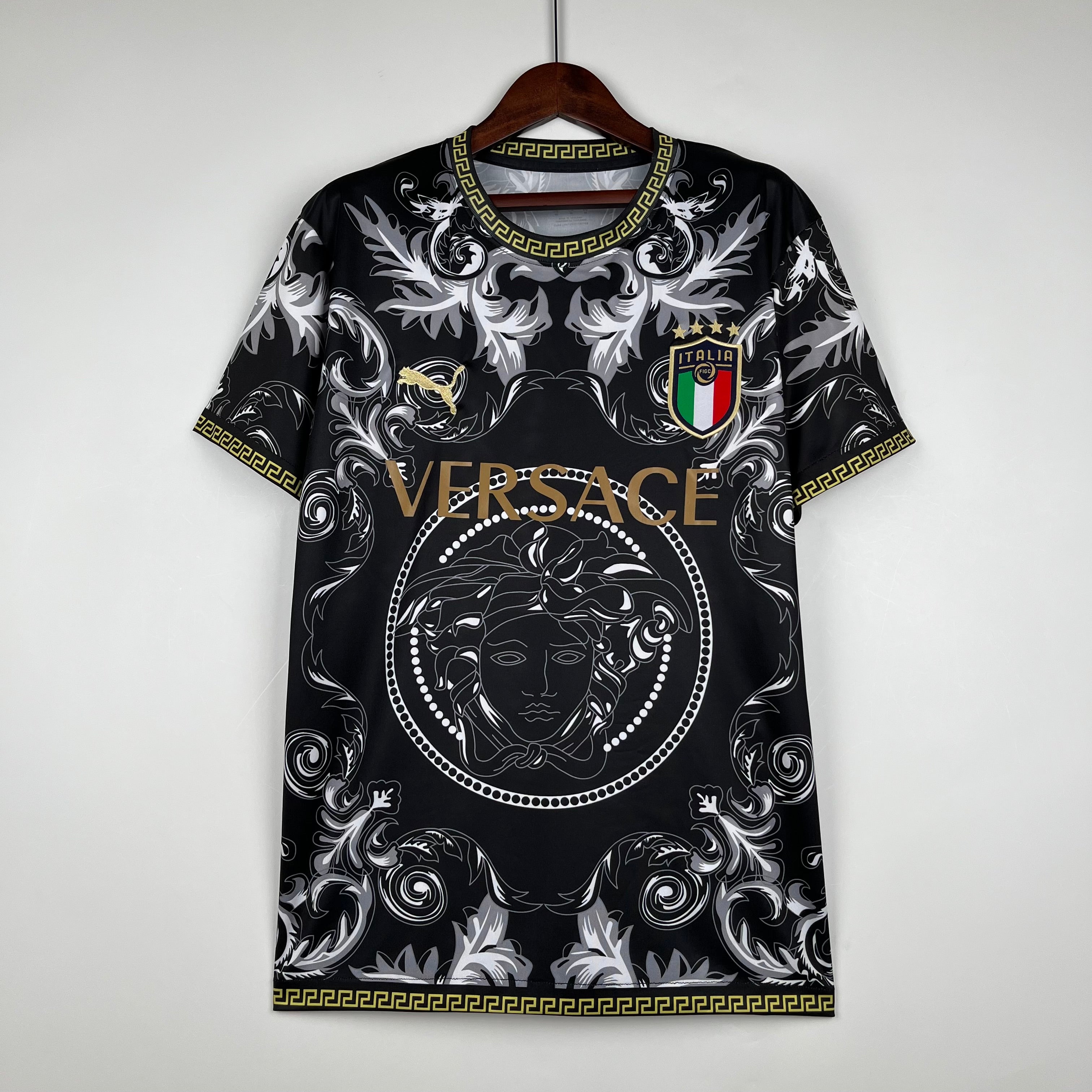 Maillot Italie ’NOIR’ Versace Edition 23/24