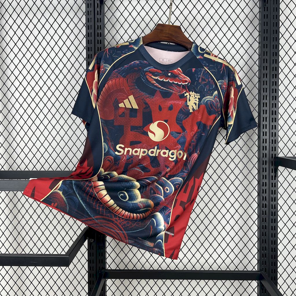 Maillot Manchester United Chinese Snake Year Concept 2025
