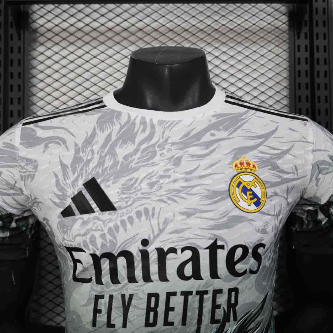Maillot Réal Madrid ’Green Dragon Concept Special Edition’ 2025/2026