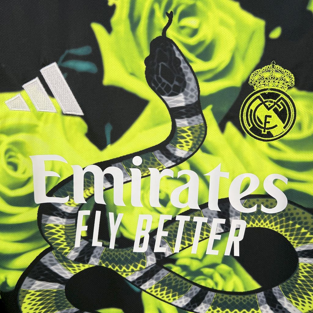 Maillot Real Madrid Green Snake Concept Special Edition 2025